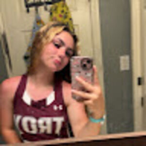 Meet your Posher, Riley